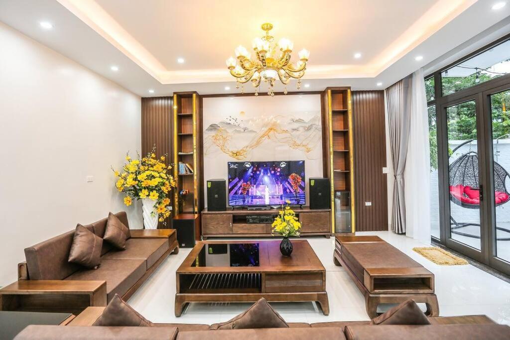 Sea Breeze Villa FLC sang trọng gần biển có bể bơi Sam Son Exterior foto